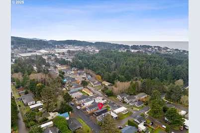 313 SE Oar Ave, Lincoln City, OR 97367 - Photo 27