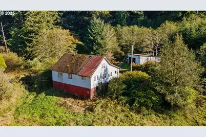 90410 Cape Arago Hwy, Coos Bay, OR 97420 - Photo 13