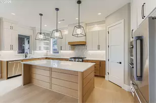 3652 NW Lana Pl, Portland, OR 97229 - Photo 9