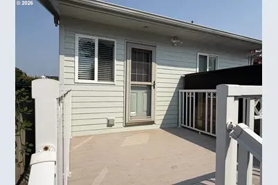 136 3rd Ave #B, Seaside, OR 97138 - Photo 11