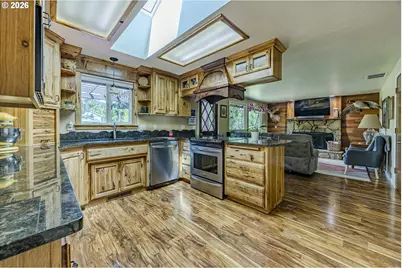 40211 Deerhorn Rd, Springfield, OR 97478 - Photo 11