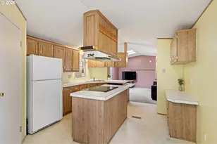 375 La Casa St, Eugene, OR 97402 - Photo 5