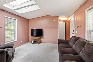 375 La Casa St, Eugene, OR 97402 - Photo 7