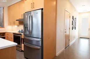 2747 Friendly Alley, Eugene, OR 97405 - Photo 3