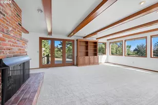 499 NE Williams Rd, Gresham, OR 97030 - Photo 9