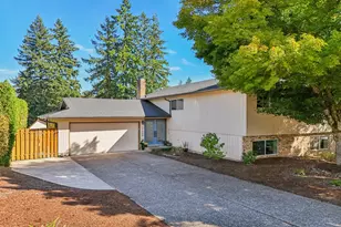 17900 Monticello Dr, Gladstone, OR 97027 - Photo 3