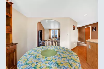 37578 Rachael Dr, Sandy, OR 97055 - Photo 13