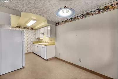 3704 NE 45th St, Vancouver, WA 98661 - Photo 15