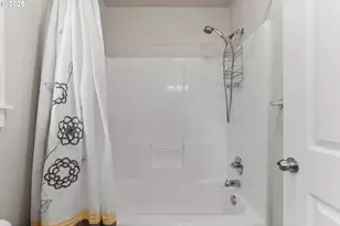 4925 E Masters Dr, Newberg, OR 97132 - Photo 33