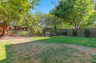 4925 E Masters Dr, Newberg, OR 97132 - Photo 43