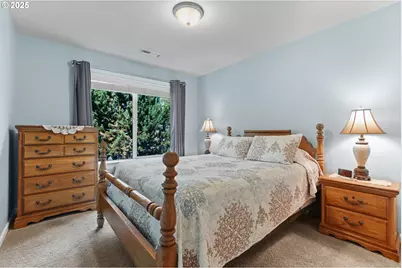 4925 E Masters Dr, Newberg, OR 97132 - Photo 31