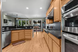 4925 E Masters Dr, Newberg, OR 97132 - Photo 9