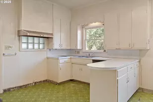 412 Gardner Ave, Drain, OR 97435 - Photo 11