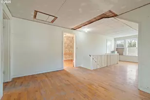 412 Gardner Ave, Drain, OR 97435 - Photo 21