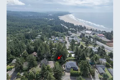 216 NE 56th St, Newport, OR 97365 - Photo 3