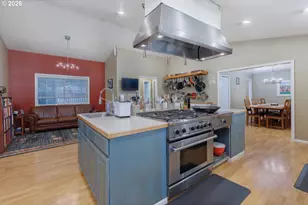 216 NE 56th St, Newport, OR 97365 - Photo 5