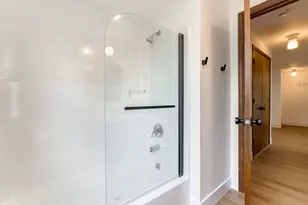 11990 SW Corby Dr, Portland, OR 97225 - Photo 23