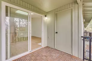 11990 SW Corby Dr, Portland, OR 97225 - Photo 25