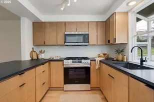 11990 SW Corby Dr, Portland, OR 97225 - Photo 3