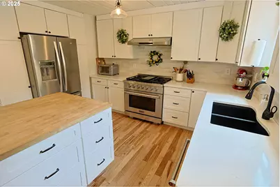 58894 Old Railroad Grade Rd, Coquille, OR 97423 - Photo 11