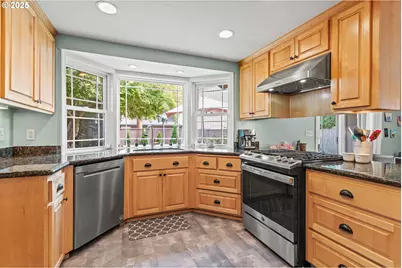 2645 Chuckanut St, Eugene, OR 97408 - Photo 13