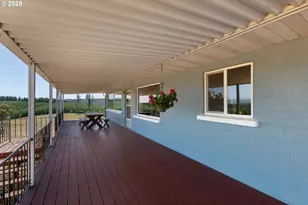 55496 Pioneer Rd, Scappoose, OR 97056 - Photo 3