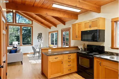 311 Spaulding Ave, Brownsville, OR 97327 - Photo 5