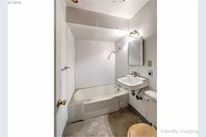 7024 NE Prescott St, Portland, OR 97218 - Photo 5