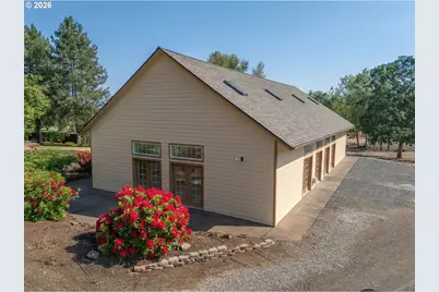 37310 Fawn Dr, Lebanon, OR 97355 - Photo 27