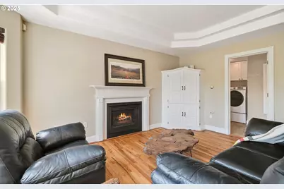 37310 Fawn Dr, Lebanon, OR 97355 - Photo 9