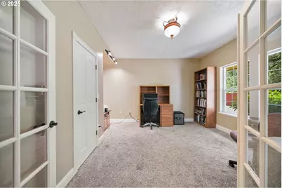 37310 Fawn Dr, Lebanon, OR 97355 - Photo 13