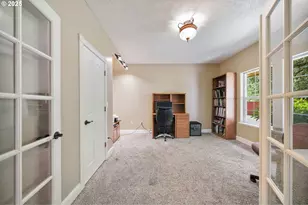 37310 Fawn Dr, Lebanon, OR 97355 - Photo 13