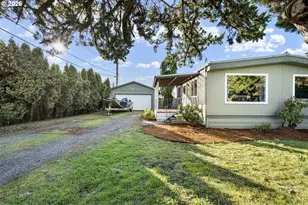 708 51st St, Springfield, OR 97478 - Photo 3