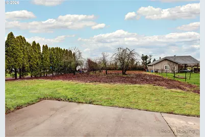 925 N Pershing St, Mount Angel, OR 97362 - Photo 13