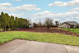 925 N Pershing St, Mount Angel, OR 97362 - Photo 13