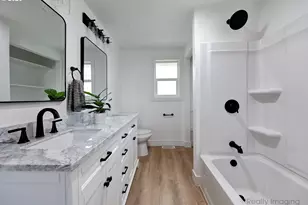 925 N Pershing St, Mount Angel, OR 97362 - Photo 9