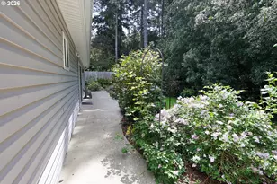 1077 Pirates Ct, Coos Bay, OR 97420 - Photo 13