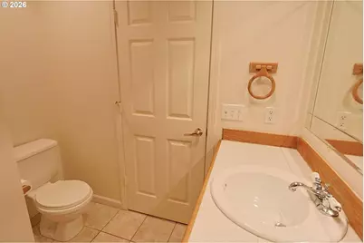 1077 Pirates Ct, Coos Bay, OR 97420 - Photo 31