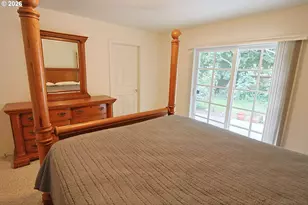 1077 Pirates Ct, Coos Bay, OR 97420 - Photo 35