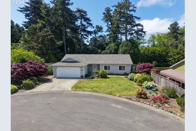 1077 Pirates Ct, Coos Bay, OR 97420 - Photo 39