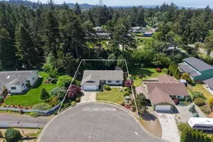 1077 Pirates Ct, Coos Bay, OR 97420 - Photo 41