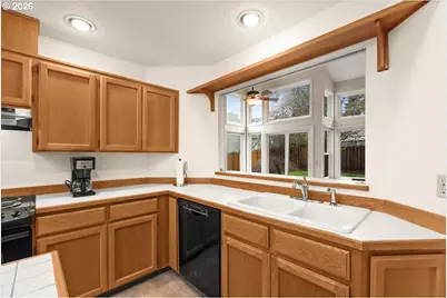 5696 Windfield Loop, Lake Oswego, OR 97035 - Photo 13