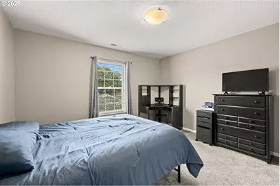 215 E Hereford St, Gladstone, OR 97027 - Photo 27
