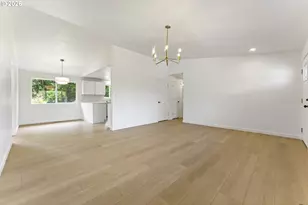 211 NW 103rd St, Vancouver, WA 98685 - Photo 5
