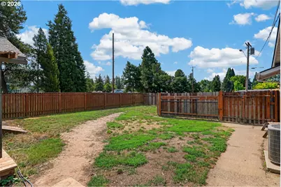 1549 NE 9th St, McMinnville, OR 97128 - Photo 15