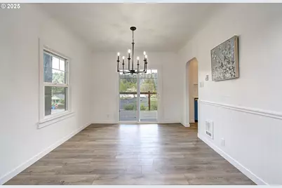 1012 6th St, Washougal, WA 98671 - Photo 9