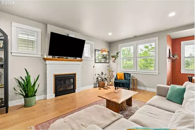 1525 Alsea Dr, Eugene, OR 97408 - Photo 17