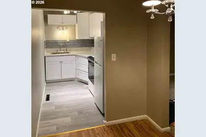 418 NW 9th St, Pendleton, OR 97801 - Photo 5