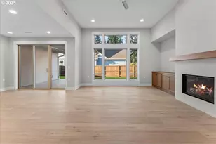 2405 NW 68th ST, Vancouver, WA 98665 - Photo 7