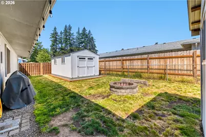 310 NE 4th Ave, Canby, OR 97013 - Photo 25